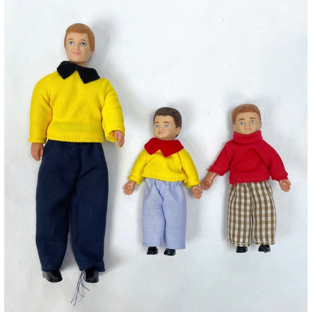 Town Square Mini Dolls Family Man Boy Flocked Hair Yellow Red Shirts Set‎ of 3